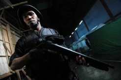 Meilleure affaire 👏 The Raid - Redemption (2011) (Collector's Edition, Steelbook, 2 Blu-rays) 😍 -Blu-ray 2014 Soldes Magasin 10303911 6 92