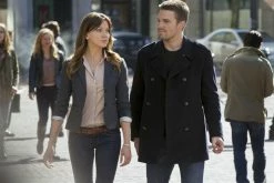 Promo 🎁 Arrow - Staffel 1 (4 Blu-rays) 🌟 -Blu-ray 2014 Soldes Magasin 10335258 8 92