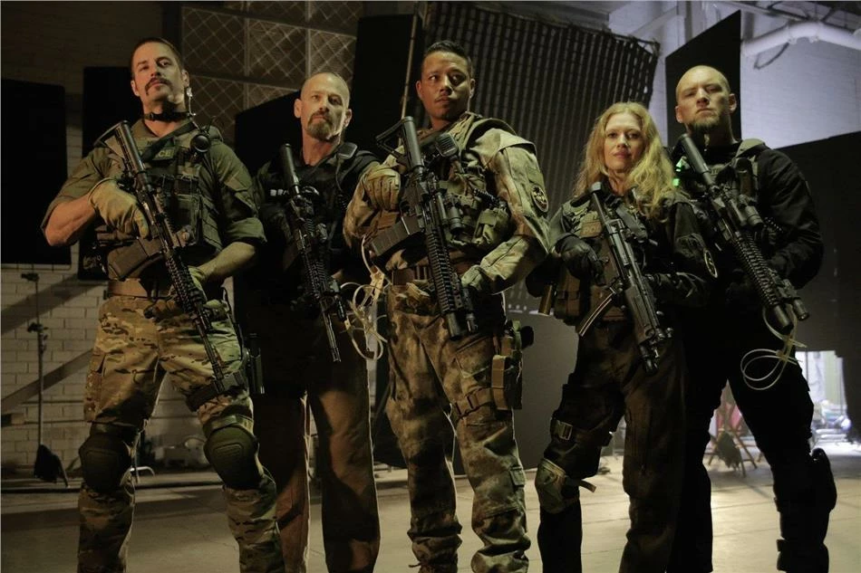 De gros 😀 Sabotage - (Uncut - FSK 18) (2014) 🤩 4 De gros 😀 Sabotage - (Uncut - FSK 18) (2014) 🤩 – Image 4