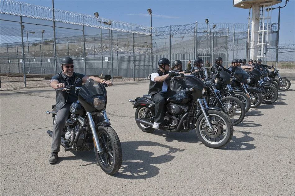 Bon marché ❤️ Sons Of Anarchy - Staffel 4 (3 Blu-rays) 🤩 11 Bon marché ❤️ Sons Of Anarchy - Staffel 4 (3 Blu-rays) 🤩 – Image 11